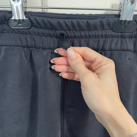 NWOT Lululemon Softstream High Rise Short Size 0 - Picture 5 of 15